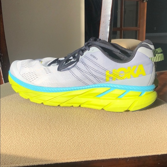 Hoka One One Other - Men’s Hoka one one Clifton 6.